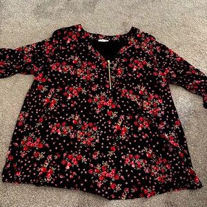 Plus Size black red floral rose blouse 3/4 sleeve comfortable flowy dress top 3X